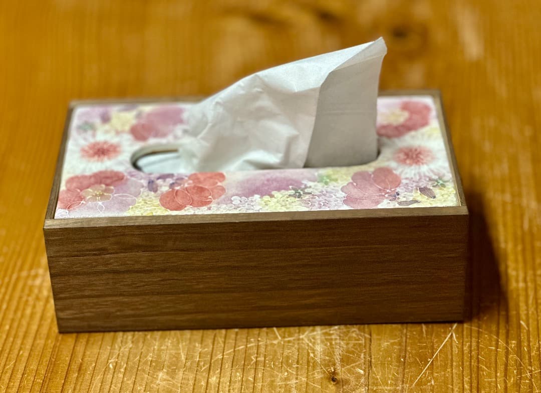 【値下げ】新品　工房ゆずりは　ティッシュBOX　カバー　花柄　ピンク　プレゼント