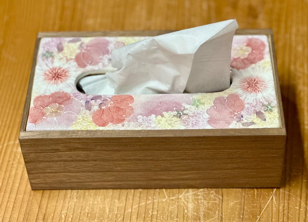 【値下げ】新品　工房ゆずりは　ティッシュBOX　カバー　花柄　ピンク　プレゼント