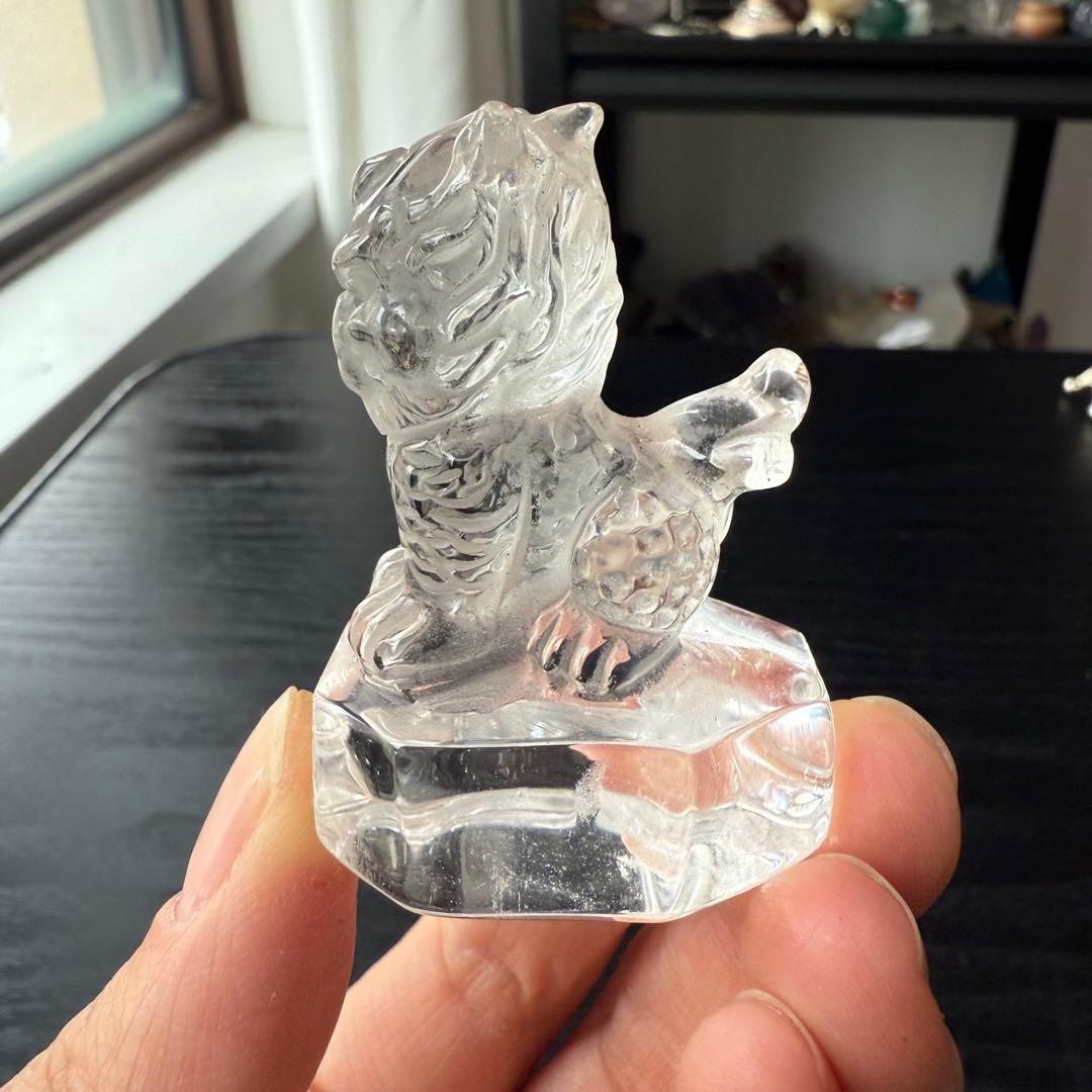 【❣️❣️❣️Aceth】天然石水晶の麒麟　置物　彫物NO.011904
