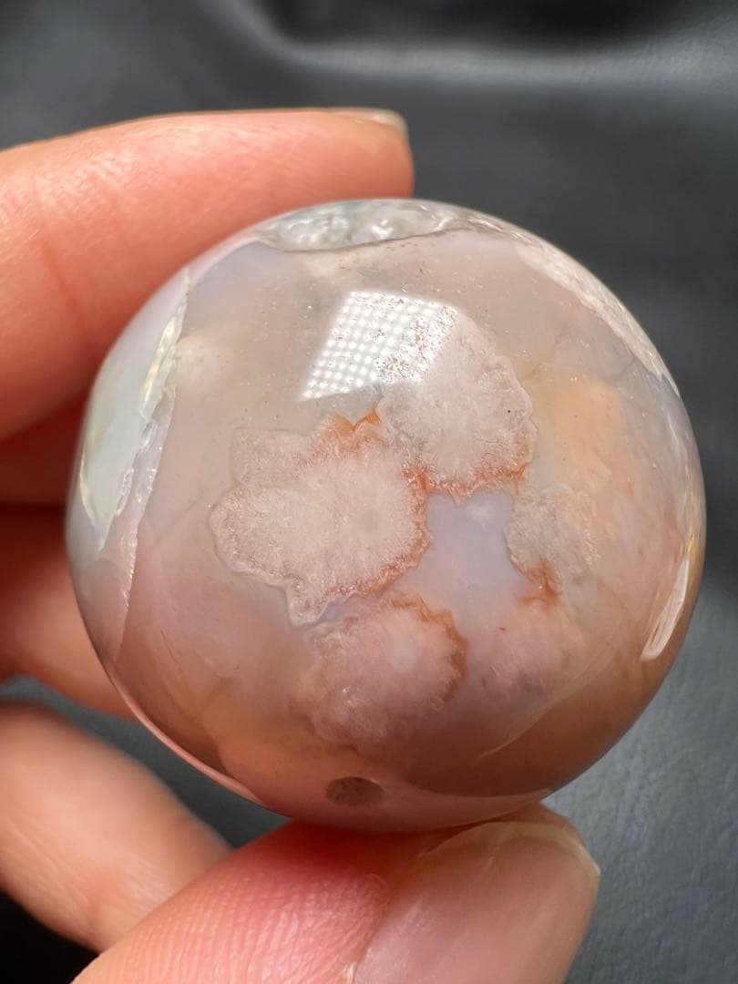 071711  31ミリ笑口桜瑪瑙　貫通穴　結晶入り