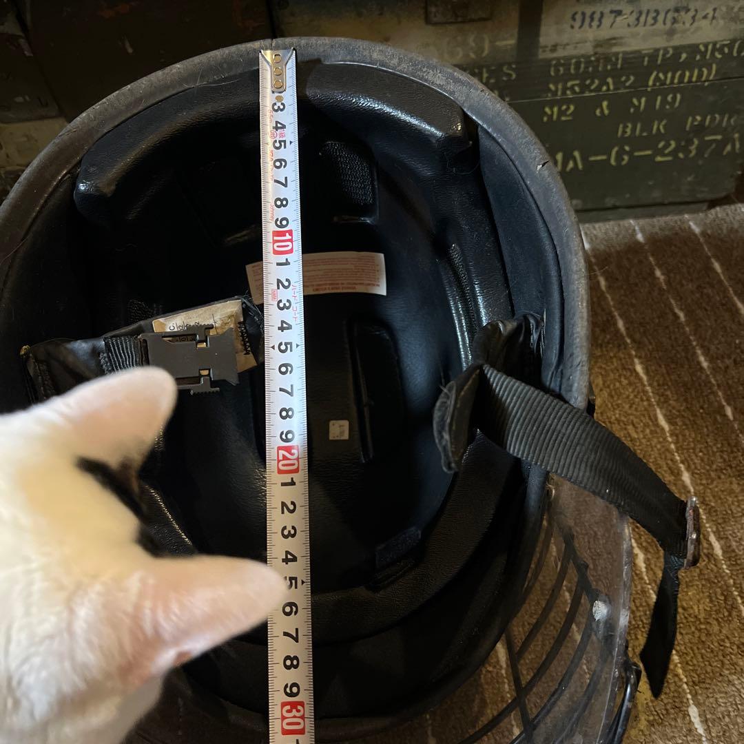 米軍放出品　実物　ヘルメット　SWAT 特殊部隊　暴徒鎮圧