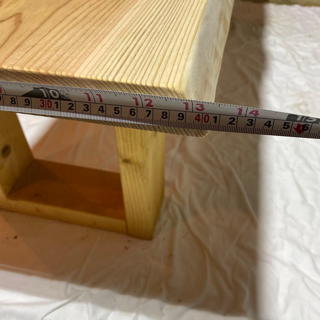 杉　一枚板　節穴有り