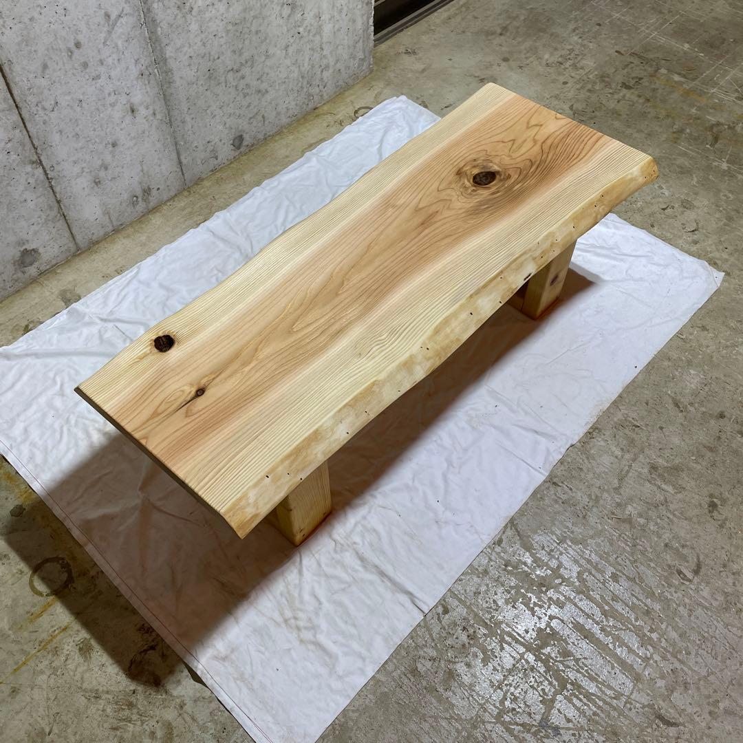 杉　一枚板　節穴有り