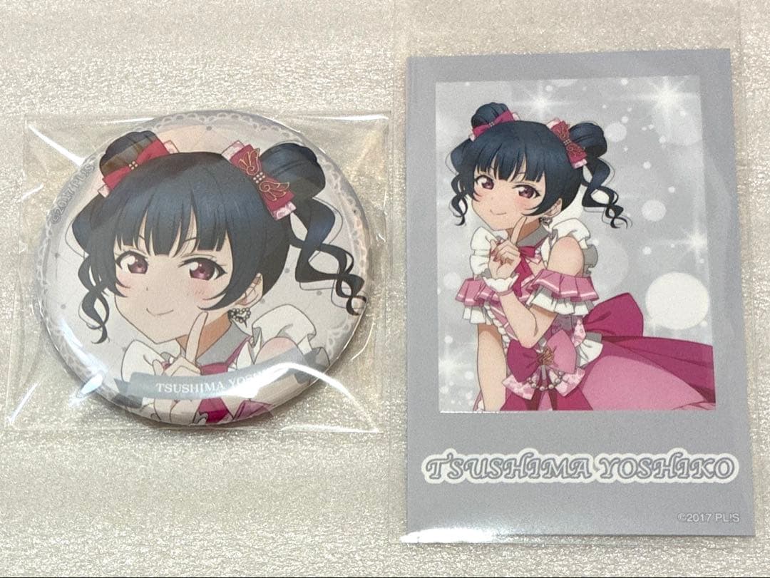 ラブライブ！ μ's Aqours コラボ 缶バッジ フォト風カード 津島善子