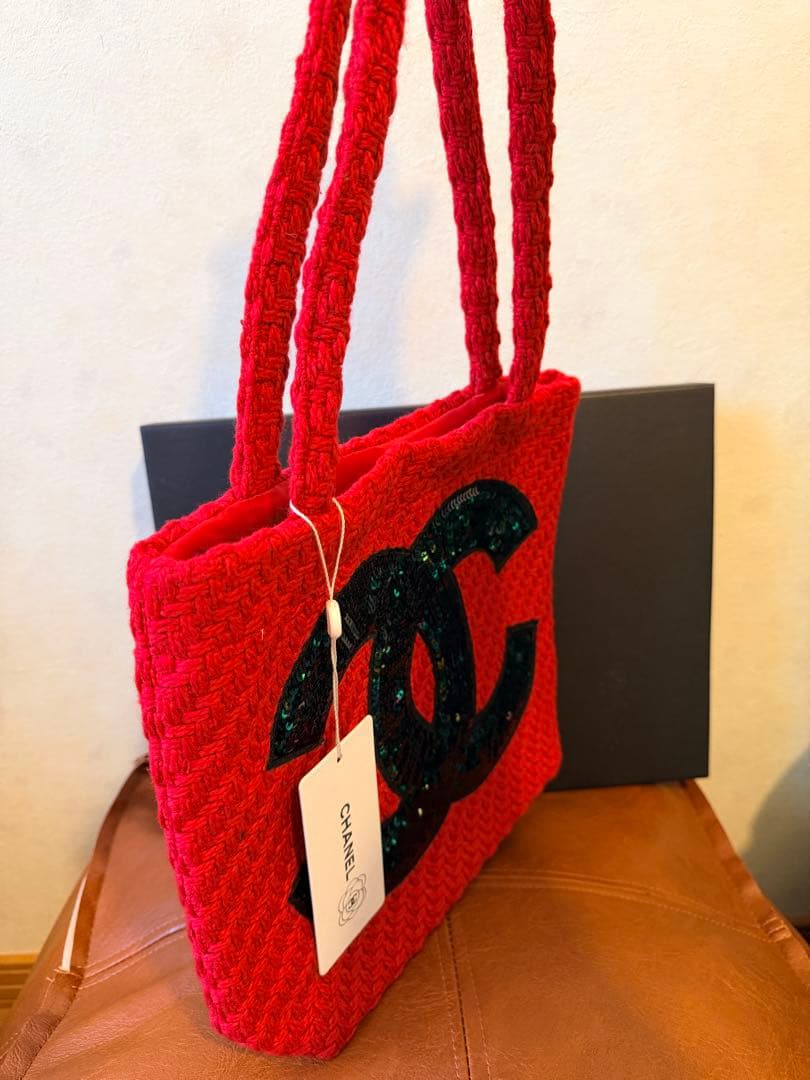 CHANEL レッド CCロゴ トートバッグ シャネル - メルカリ