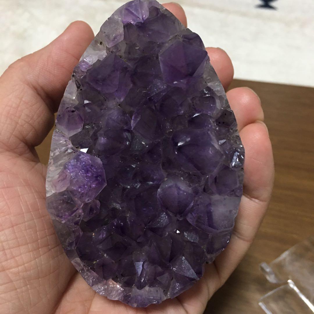 新品　高品質アメジストクラスター原石（恐竜の卵幸運水晶收藏品）送料無料