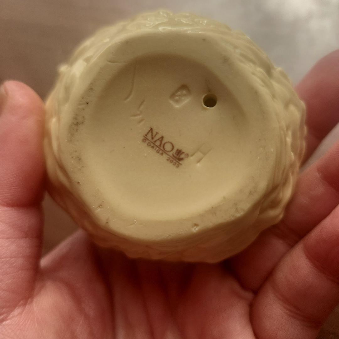 陶器製 赤ちゃんの置物 小型　NAO 箱なし　リヤドロ