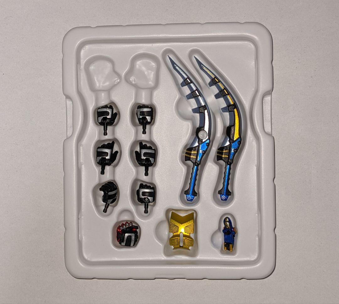 訳ありS.H.Figuarts（真骨彫製法）仮面ライダーガタックハイパーフォーム