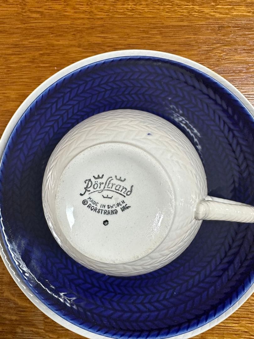 ロールストランド/Bla Eld(ブラエルド)カップ&ソーサー&プレート白