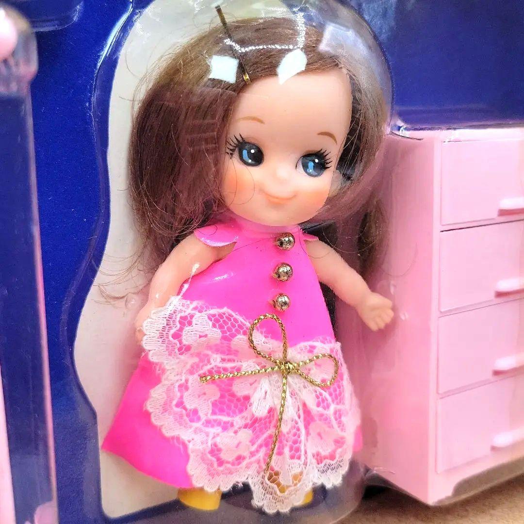 □タカラ製【 チーちゃん 】チーちゃんのホームセット デラックス