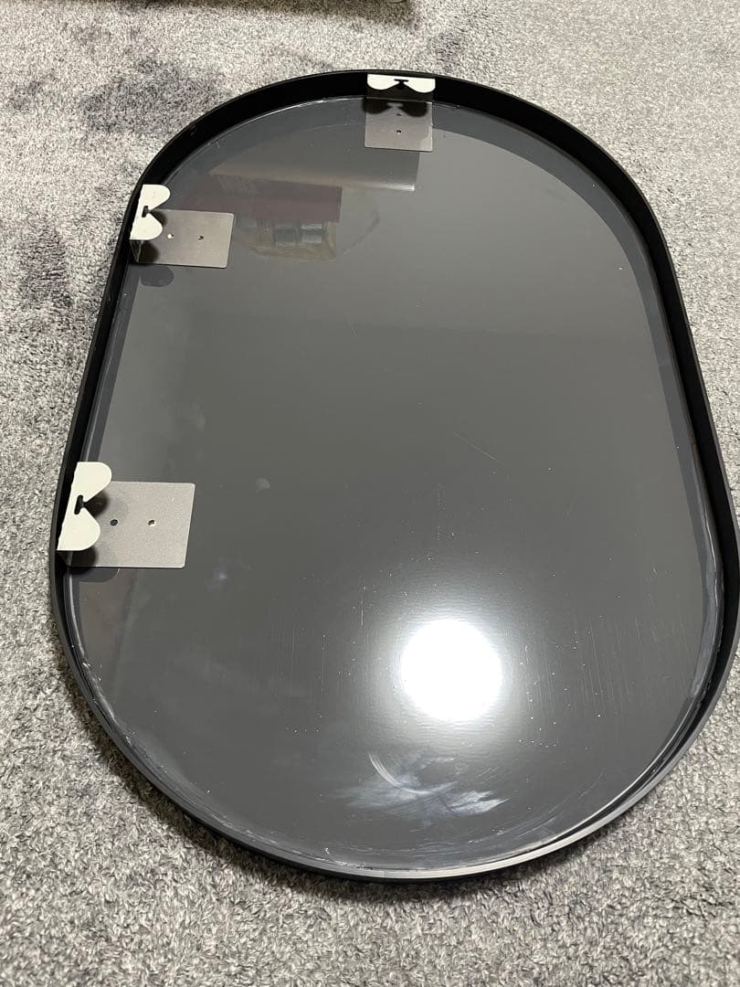 横54センチ縦83センチ厚み4センチ