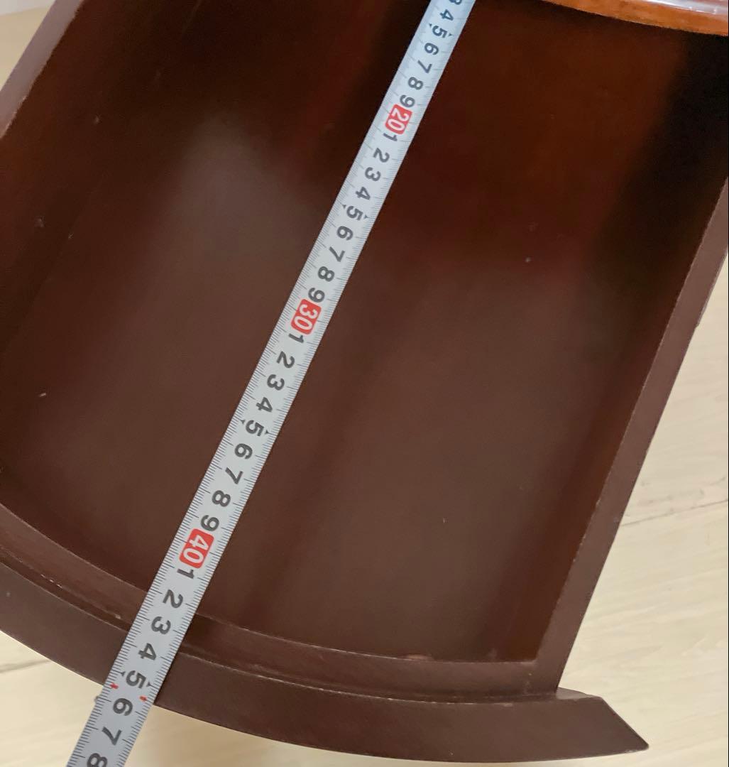 アンティーク調　キャスター付き　木製サイドテーブル　キャビネット　エンドテーブル