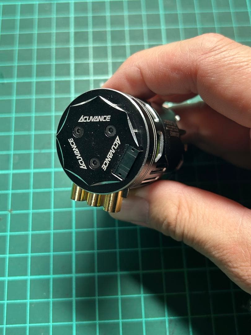 アキュバンス　フレッジ　FLEDGE 10.5T ブラシレスモーター ファン付