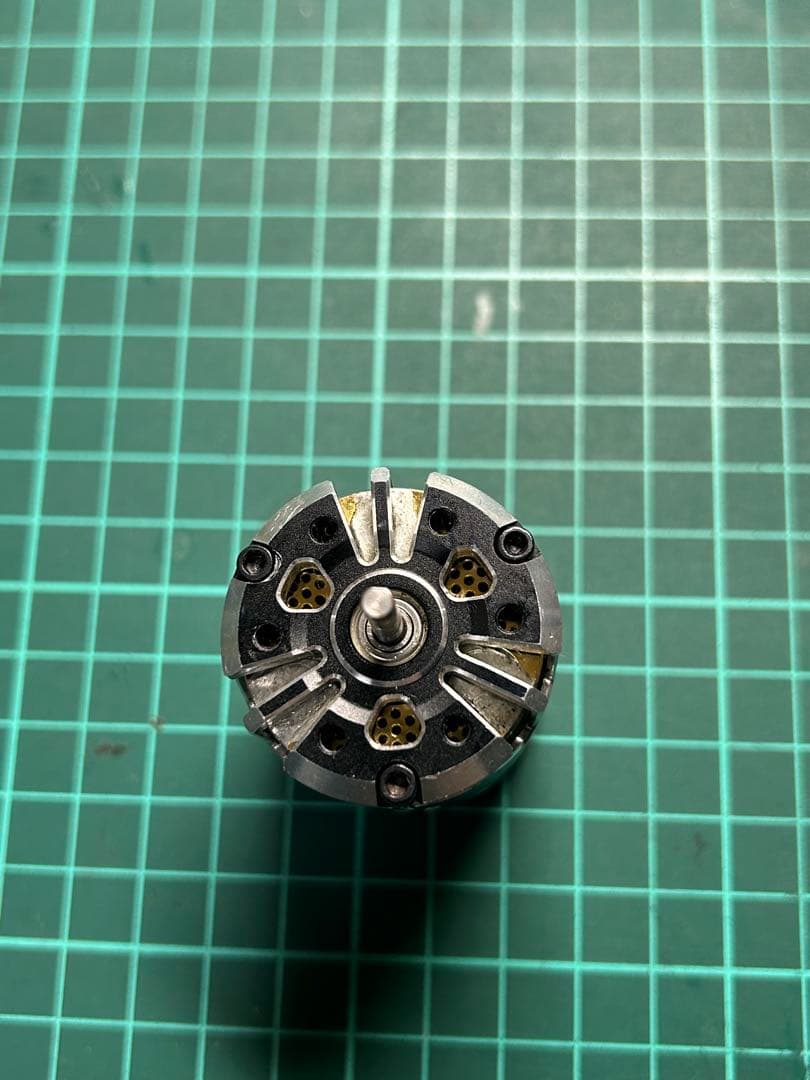 アキュバンス　フレッジ　FLEDGE 10.5T ブラシレスモーター ファン付