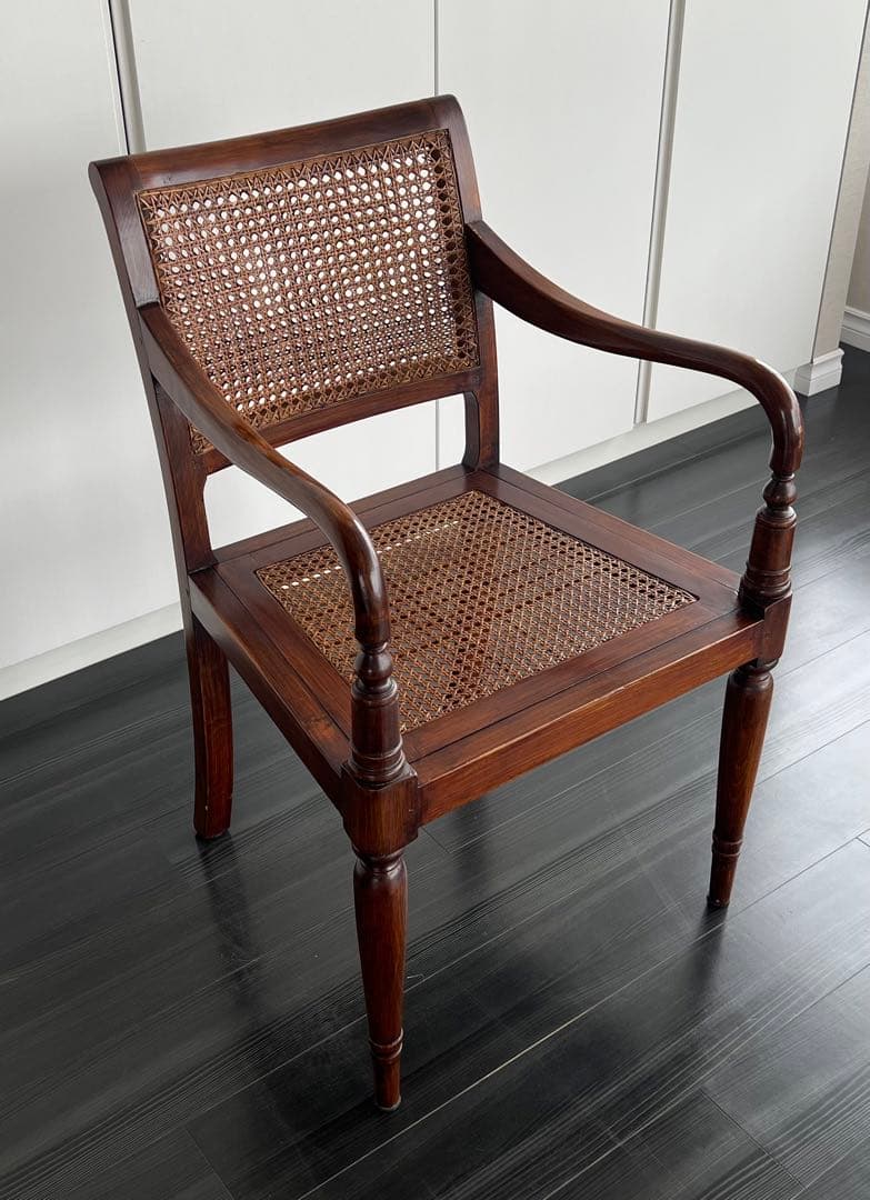 送料込　フラマン (FLAMANT)の椅子①