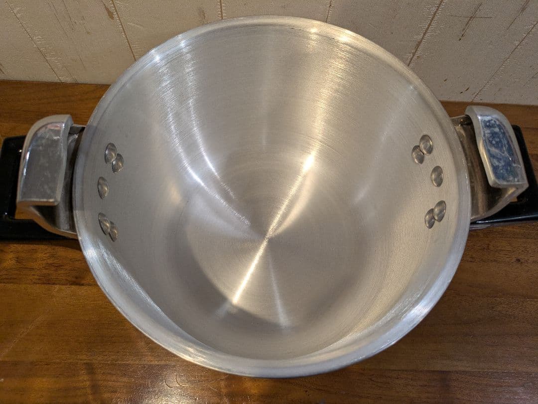 セブ 厚手アルミ製圧力鍋(未使用)