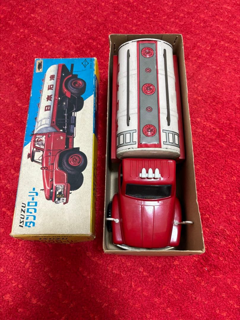 ダイヤ　ISUZUタンクローリーブリキ