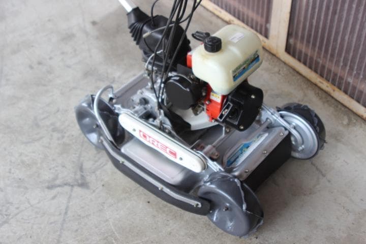 スパイダーモアー　SP850A　4WD 爪新品　オーレック　斜面刈