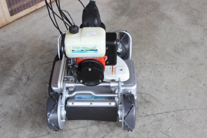 スパイダーモアー　SP850A　4WD 爪新品　オーレック　斜面刈