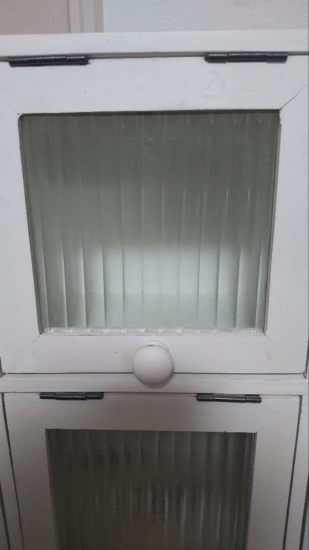 北欧風ホワイト 木製キャビネット 9個収納