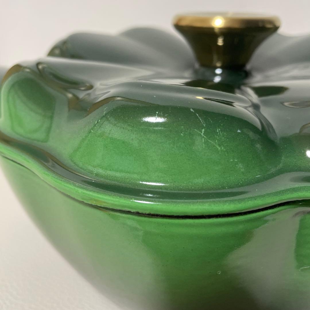 《希少》ルクルーゼ　ココット　トレフル　クローバー　20cm　エメラルド