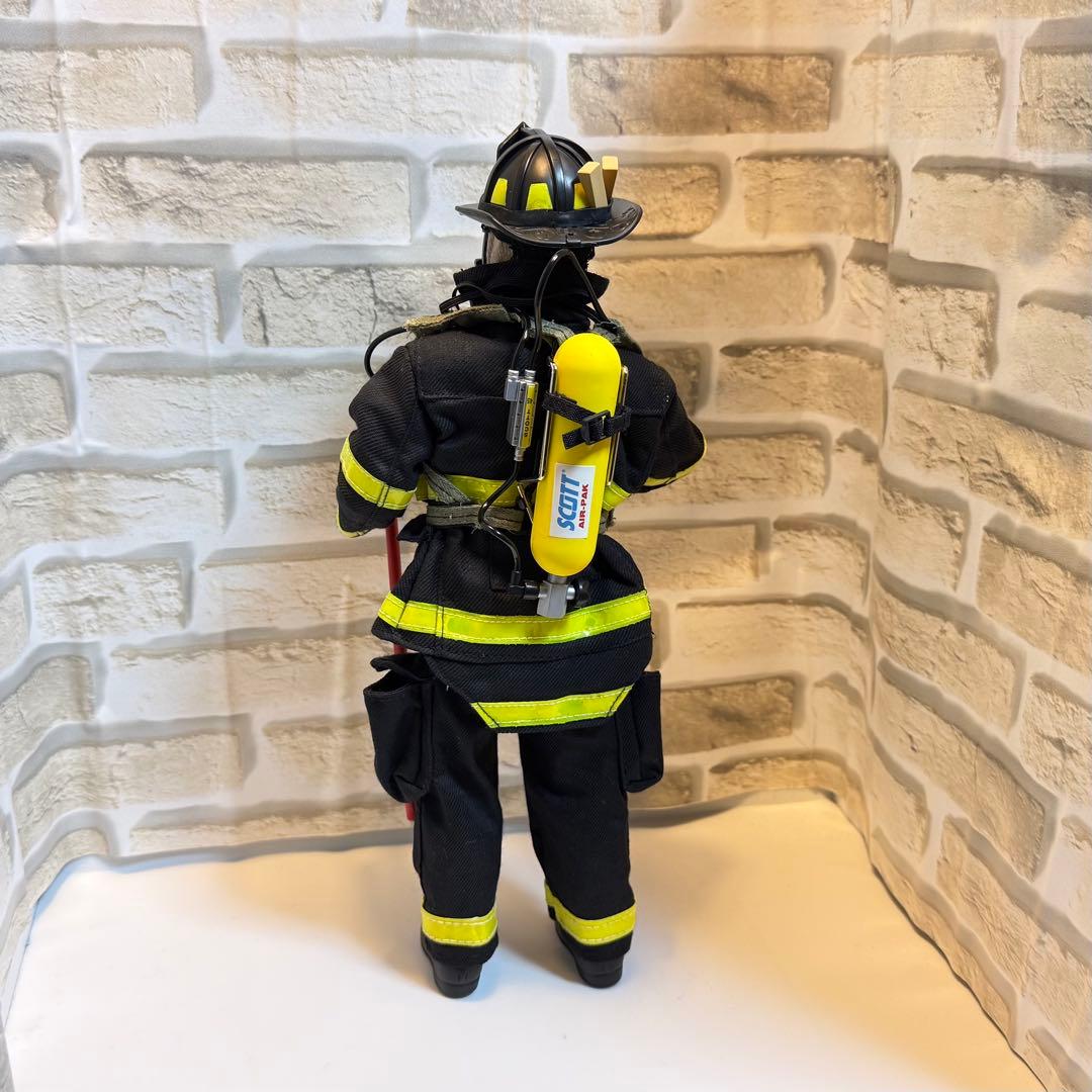 1/6 12インチ アメリカ ファイヤーマンカスタムフィギュア - メルカリ