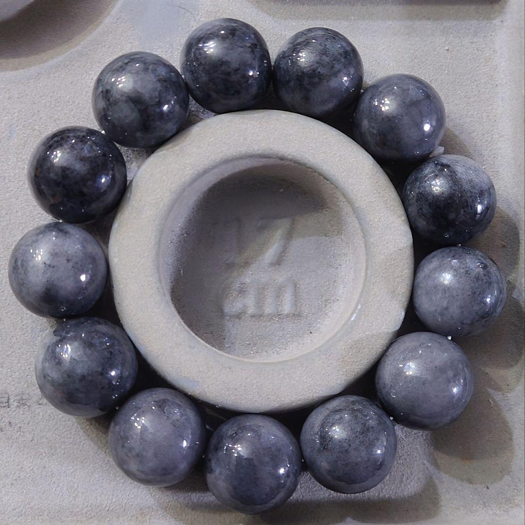 ★大粒！ビルマ産黒翡翠 17ミリ珠 ブレスレット①(SA)
