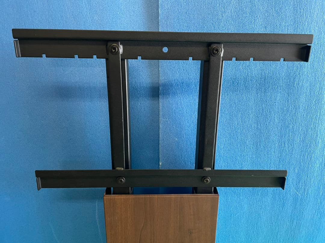 EQUALS WALL seriesブラウンカラー