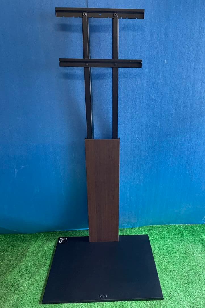 EQUALS WALL seriesブラウンカラー