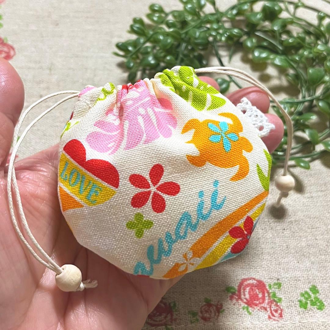 No.2306-57 手のひら巾着サシェ 香り袋  レインボーカラー ハワイアン