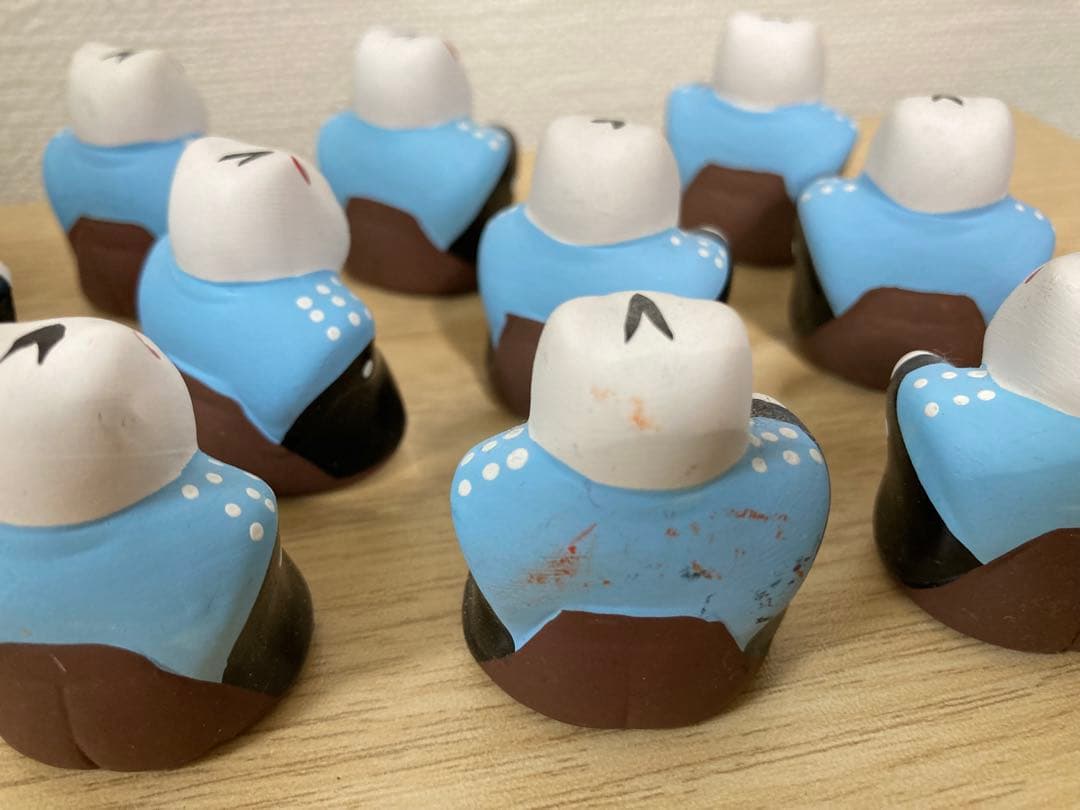 猫の置物 12体セット 住吉大社 招き猫 ねこ 初辰まいり - メルカリ