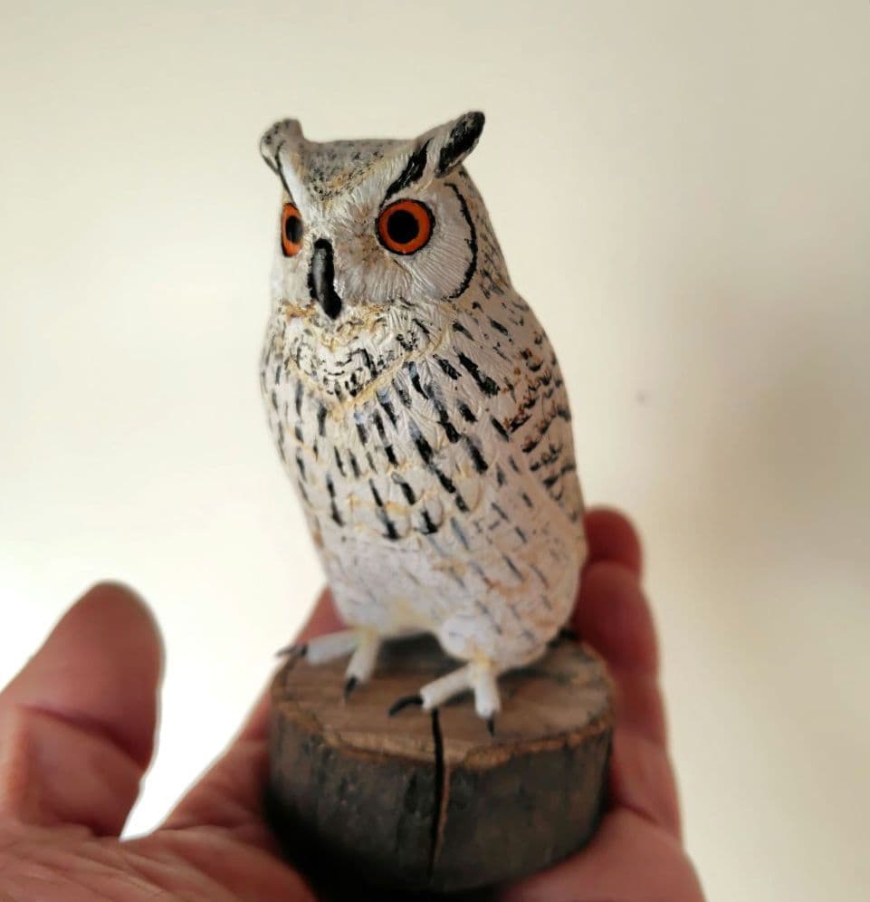 小さなバードカービング シベリアワシミミズク 野鳥 木彫り 梟
