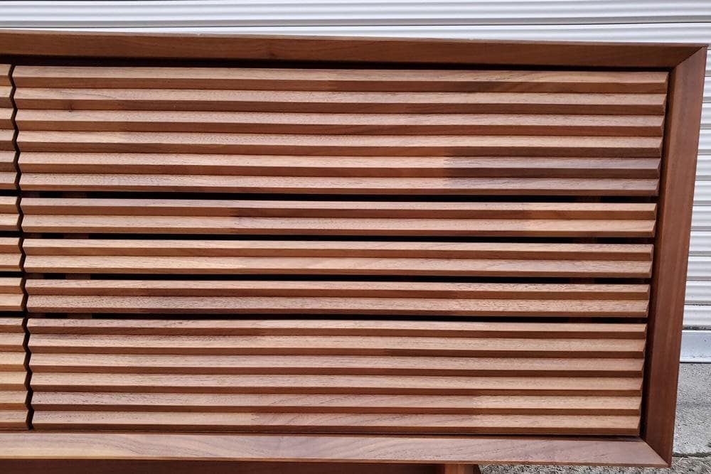 C130 美品！カリモク120幅 ソリッドボード（TV台） QT4037R - メルカリ