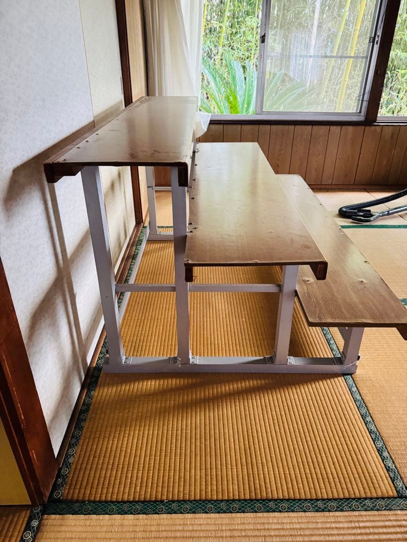 福岡発 三段ラック　雛壇　展示台　陳列台　ガーデンラック　置き台　飾り棚