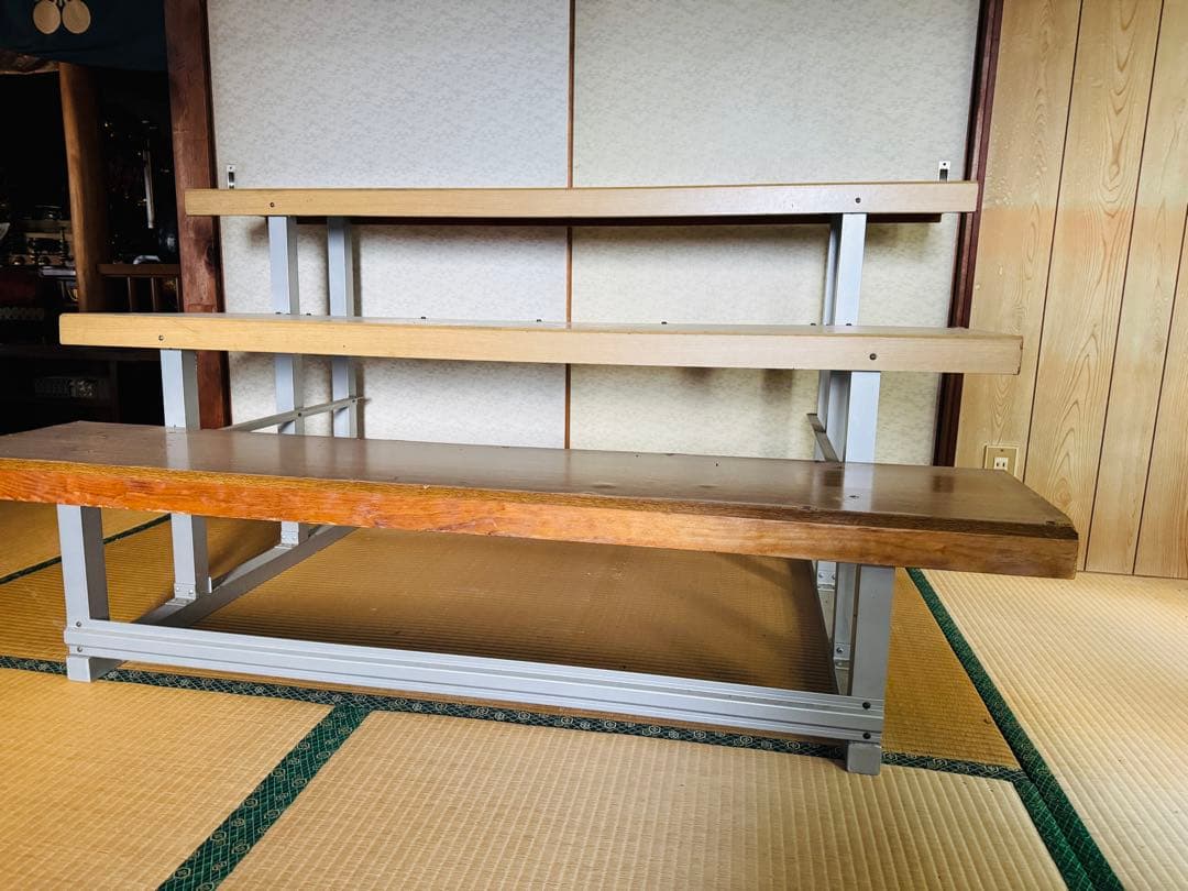 福岡発 三段ラック　雛壇　展示台　陳列台　ガーデンラック　置き台　飾り棚