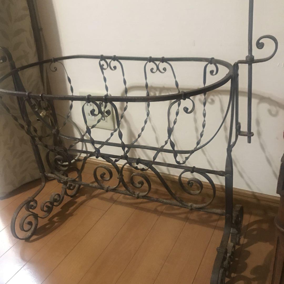 アイアン　揺りかご