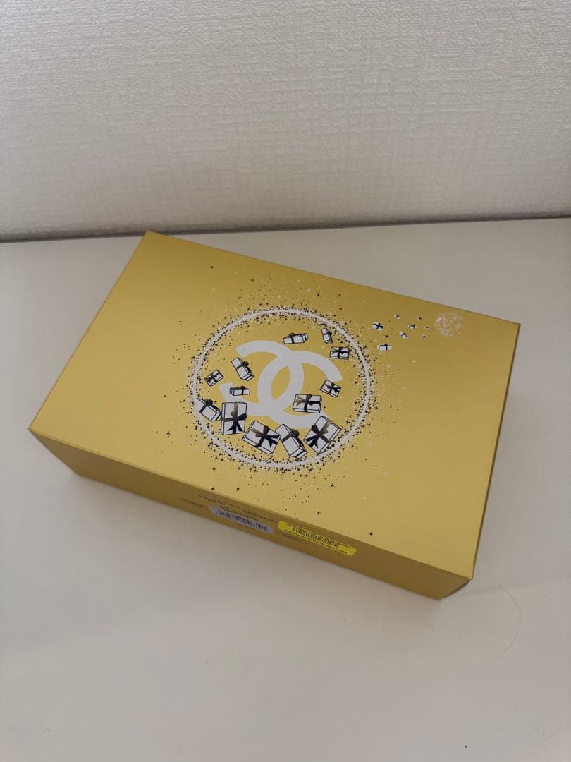 CHANEL リップケアセット 収納ケース付き