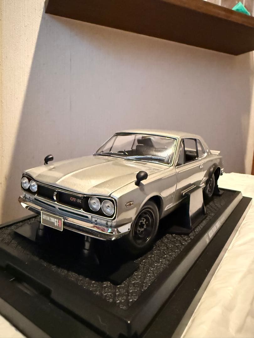 京商　日産スカイライン2000GT-R KPGC-10(初期箱) シルバー