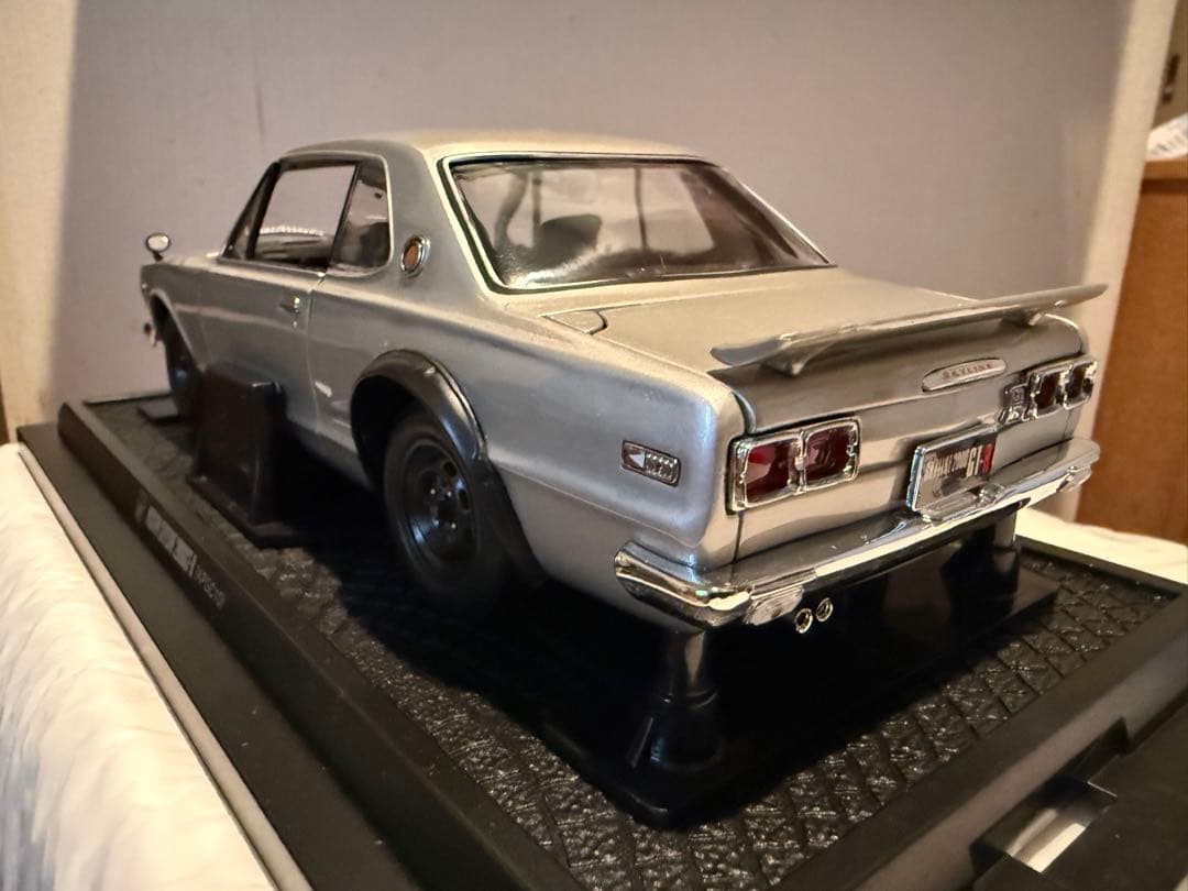 京商　日産スカイライン2000GT-R KPGC-10(初期箱) シルバー