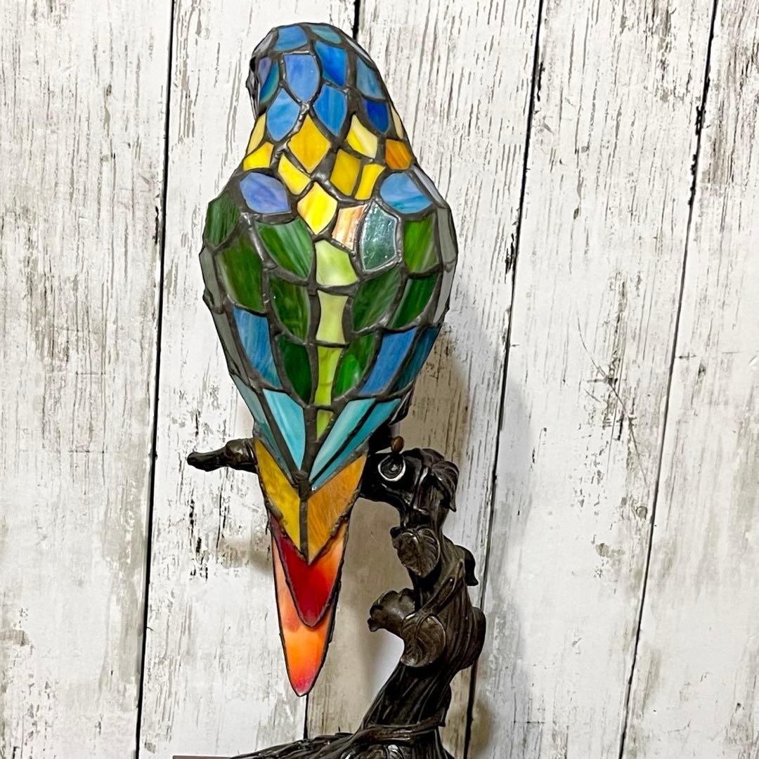 オウムのステンドグラスランプ