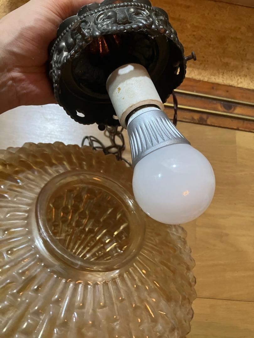 ビンテージ　アンバーランプ　ガラス　ランプシェード　照明　ペンダント