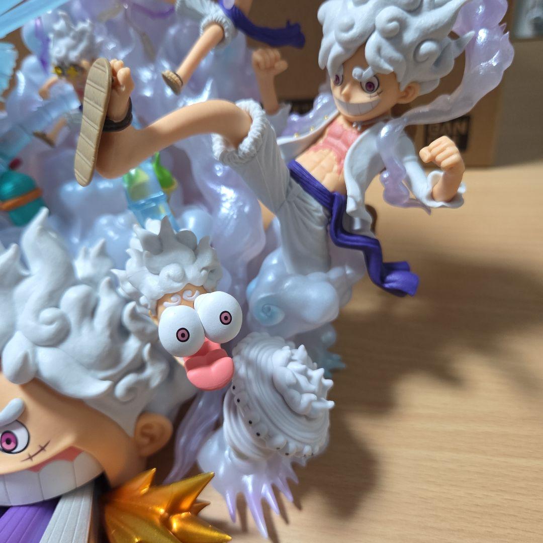 ワンピース ワールドコレクタブルフィギュア PREMIUM- ルフィ ギア5