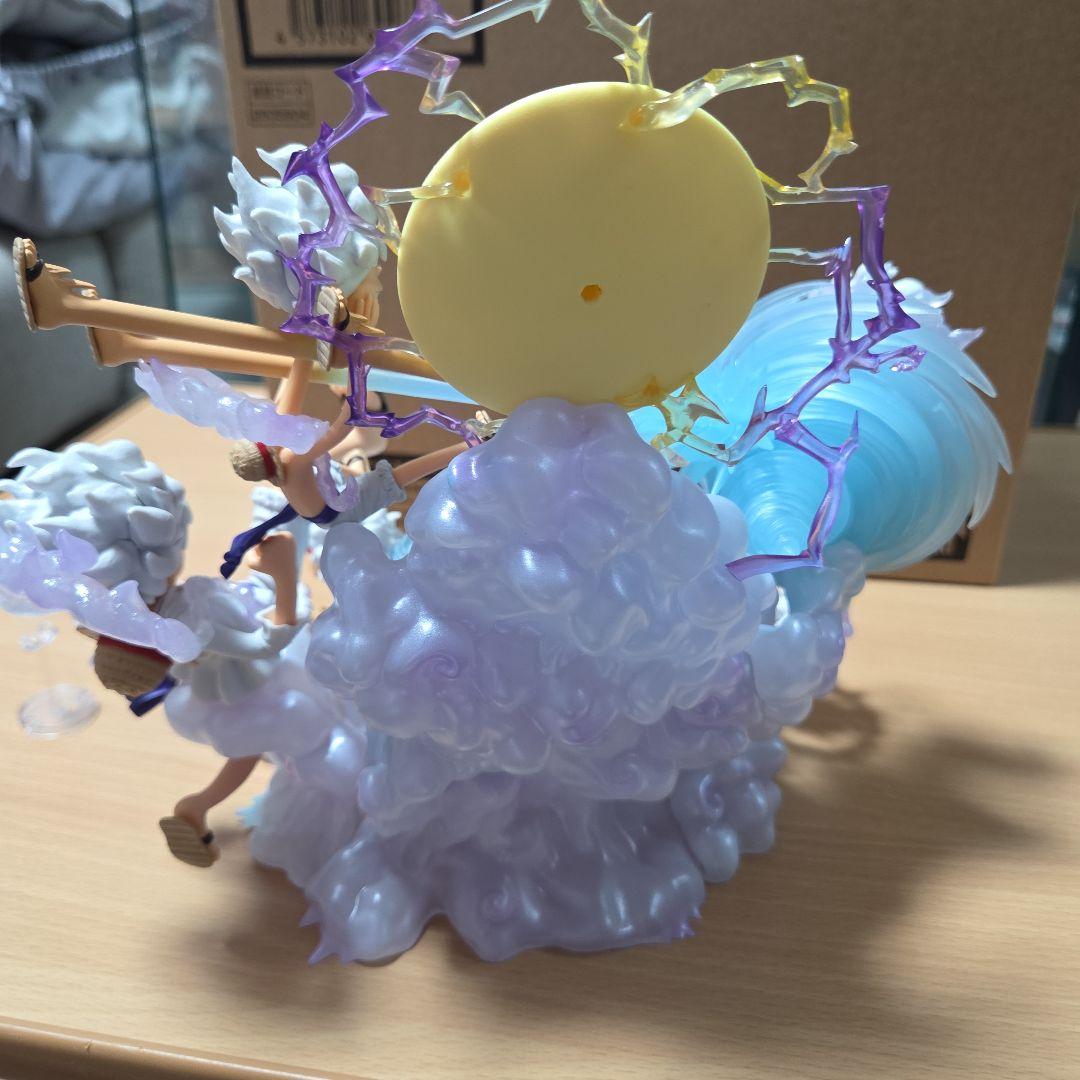 ワンピース ワールドコレクタブルフィギュア PREMIUM- ルフィ ギア5