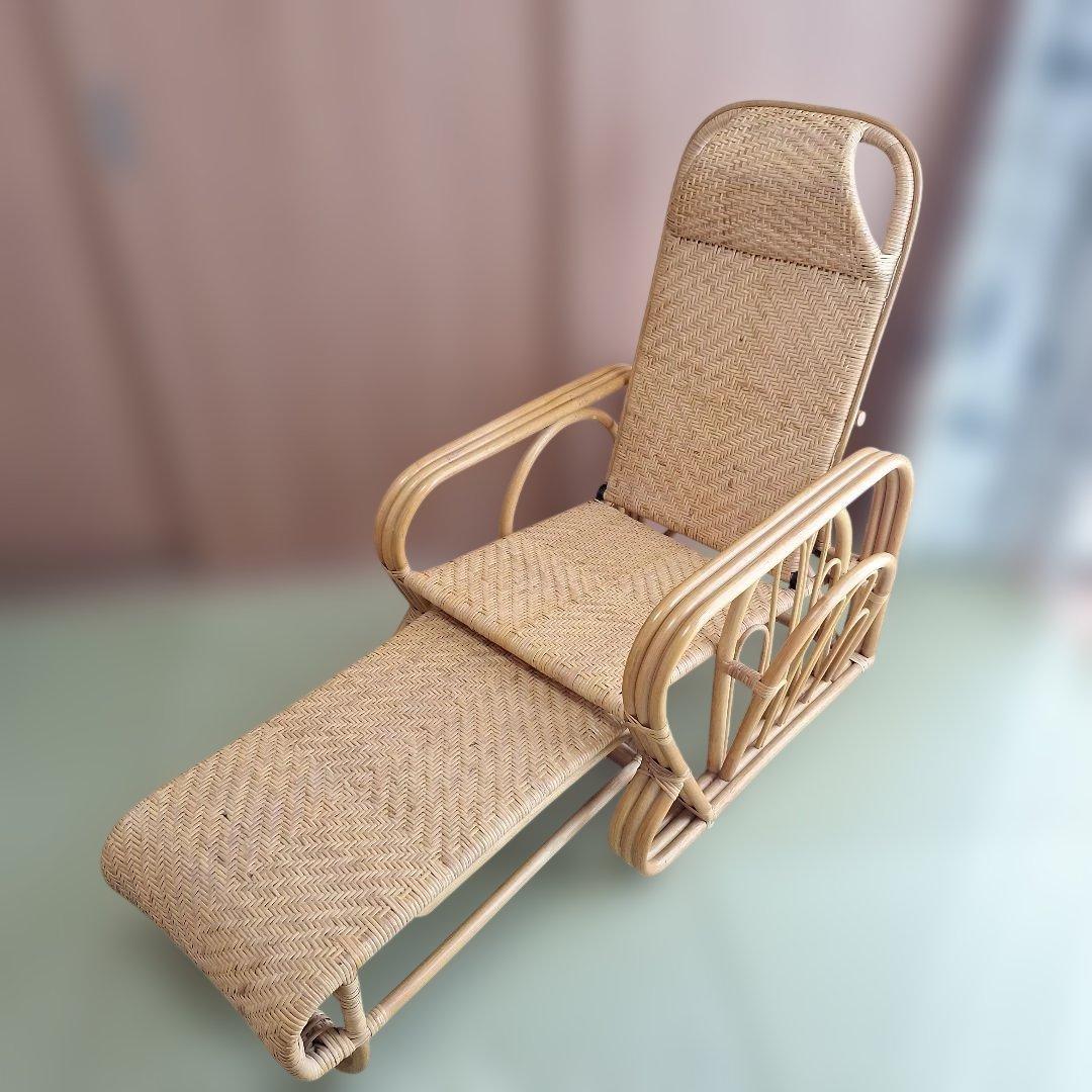 引き取り大歓迎❗ラタン リクライニングチェア マガジンラック付き