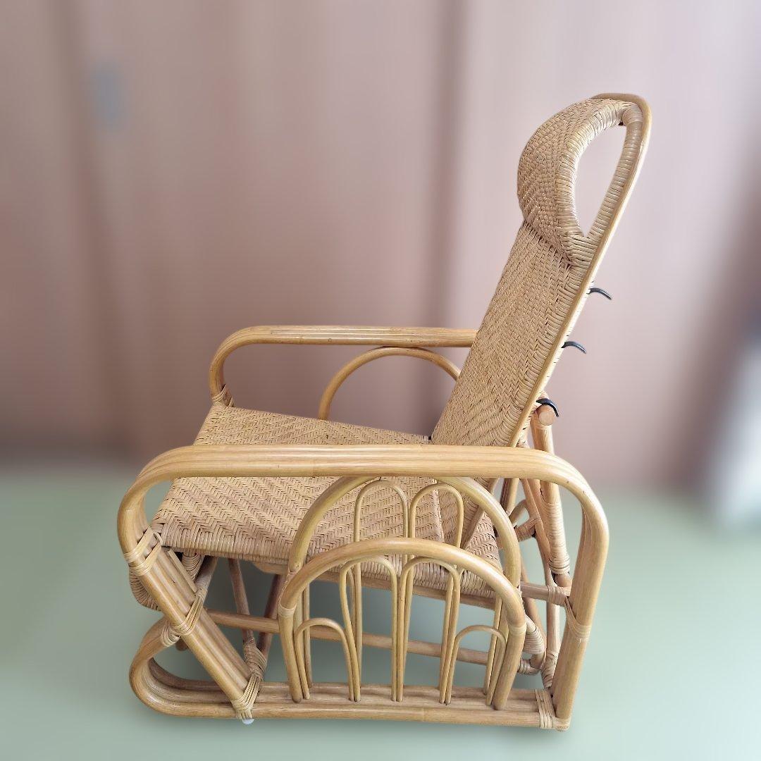 引き取り大歓迎❗ラタン リクライニングチェア マガジンラック付き