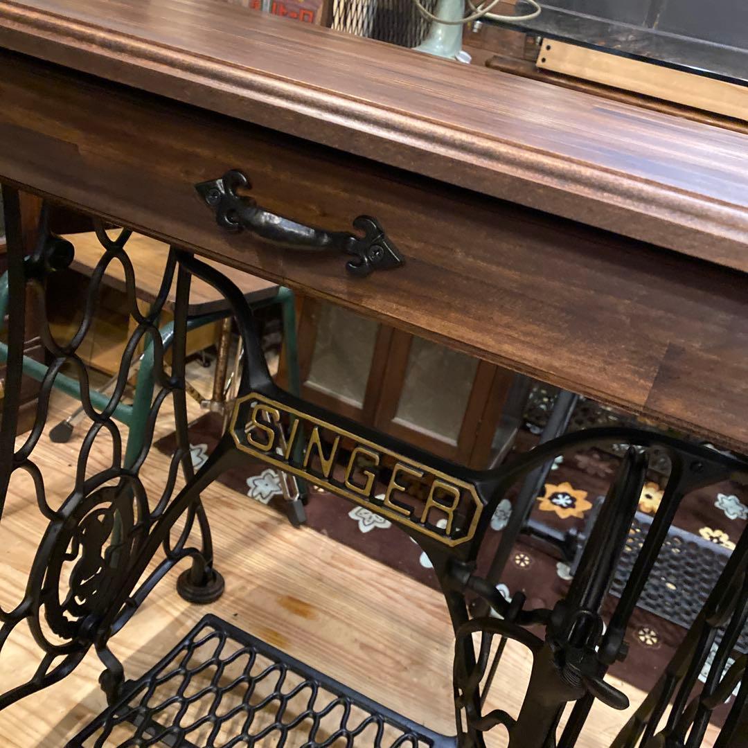 そらしど様　網脚ミシン台テーブル