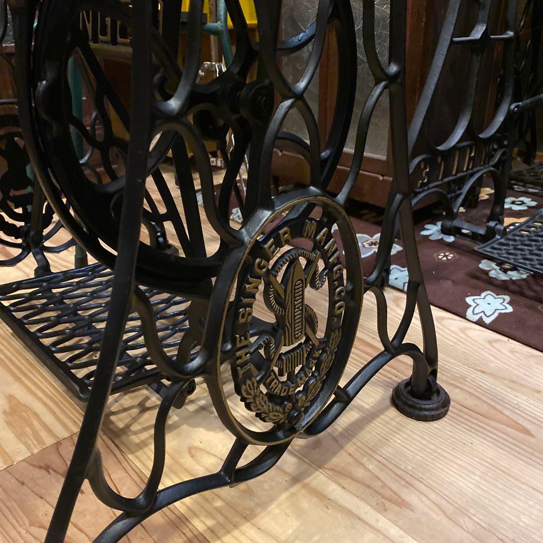 そらしど様　網脚ミシン台テーブル