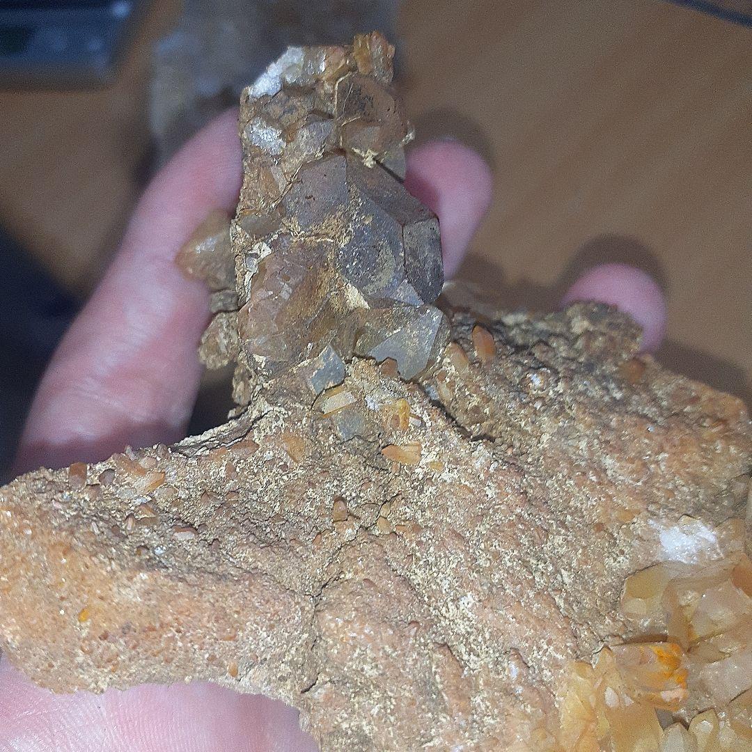 ゴールデンヒーラークォーツ　クラスター