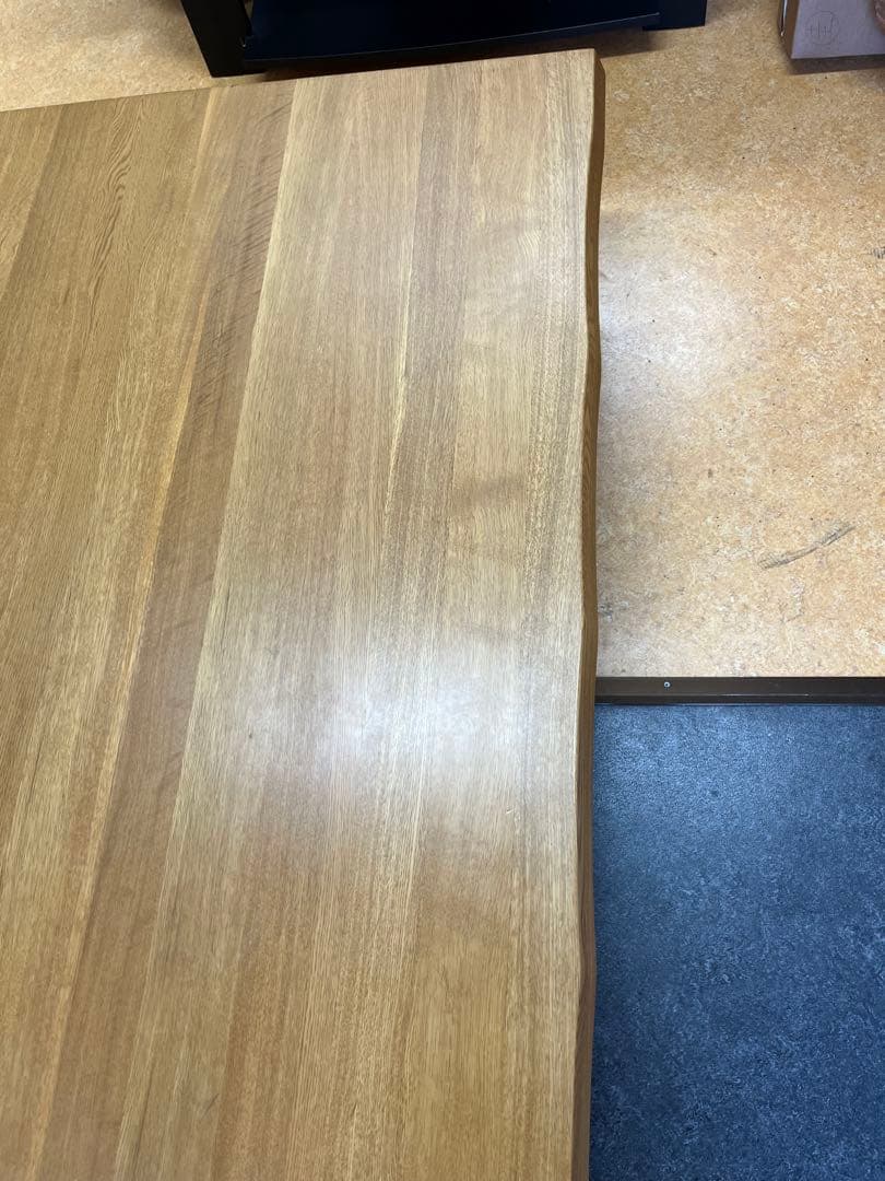 【送料込み】ナラ木　一枚板　ローテーブル　リビングテーブル　オーク材　木製