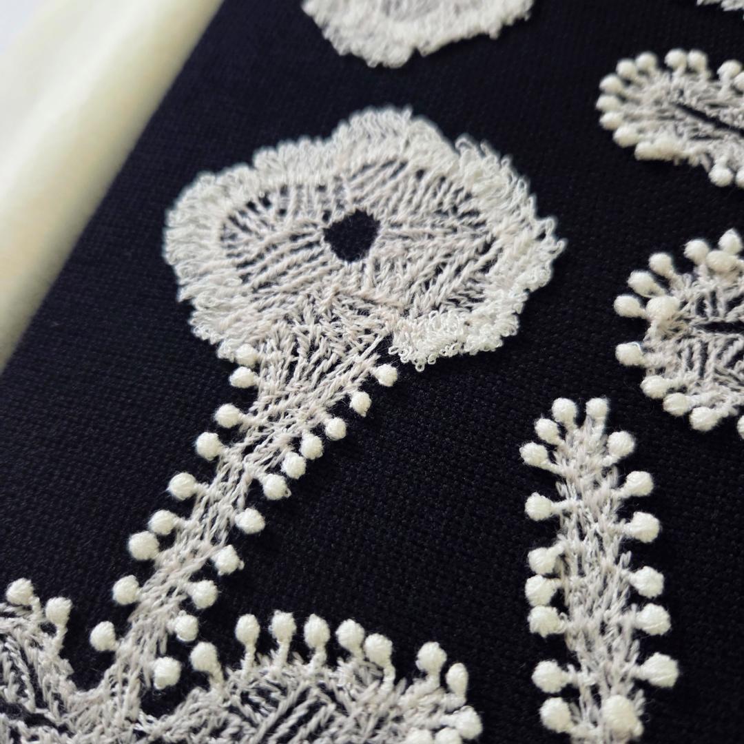 希少　正規品　ミナペルホネン　ファブリックボード　frost garden